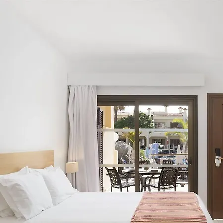 Ξενοδοχείο με διαμερίσματα Royal Sunset Club