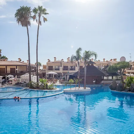 Ξενοδοχείο με διαμερίσματα Royal Sunset Club 3*
