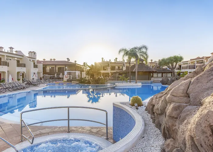 Royal Sunset Club 4*