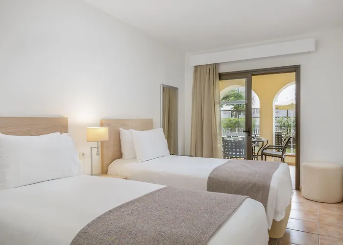 Apart-hotel Royal Sunset Club 4*